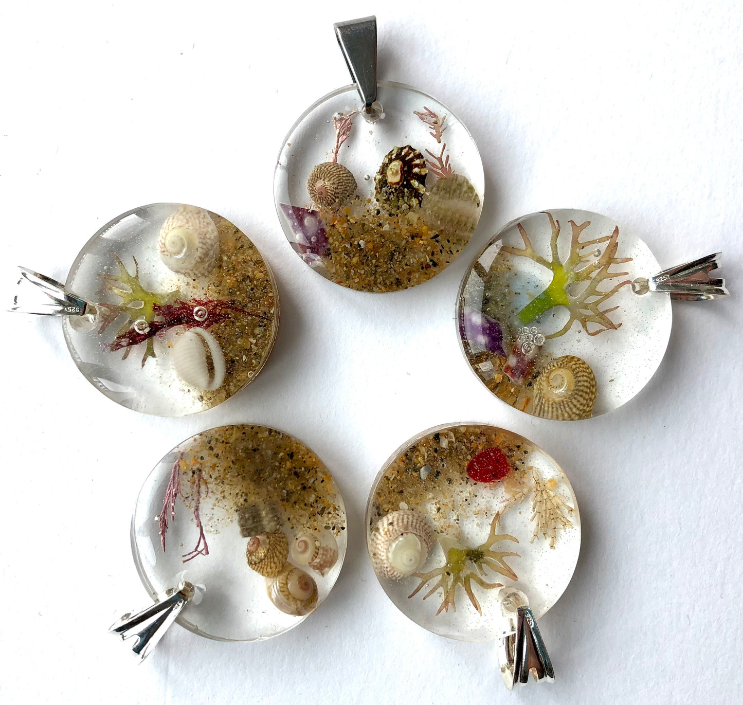 Beach Pendant Shetland TV Collection | Clear