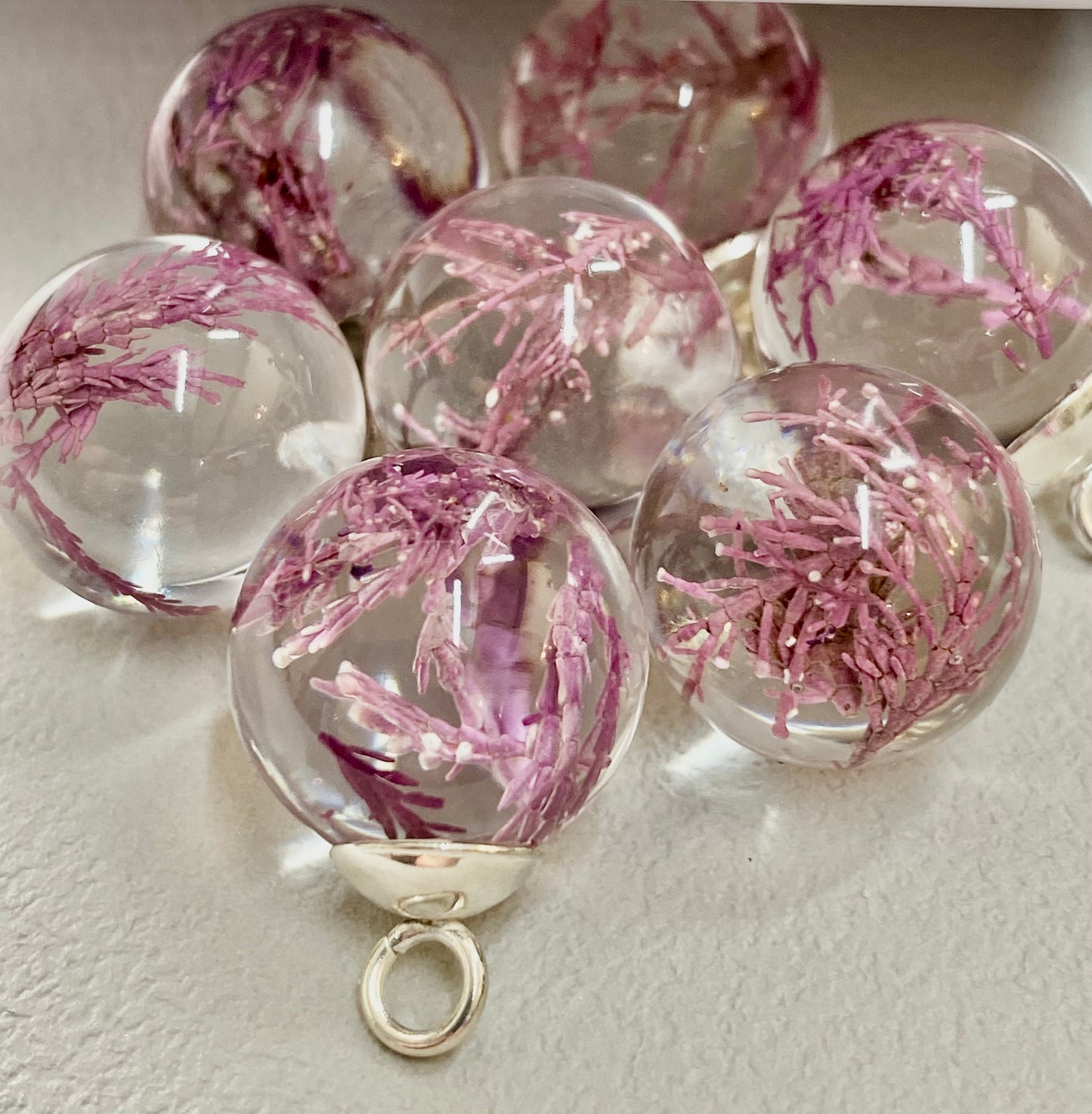 Shetland Seaweed Pendant | Pink