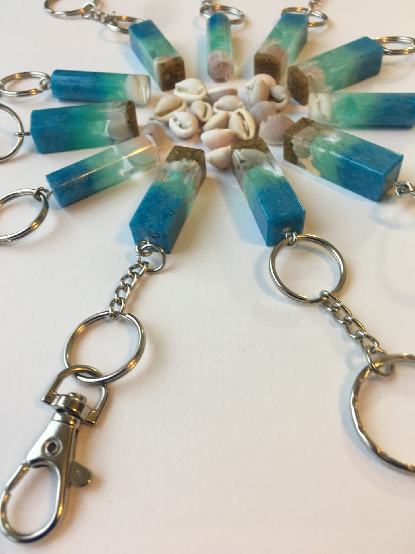 Shetland Groatie Buckie (Cowrie shell) Keyring