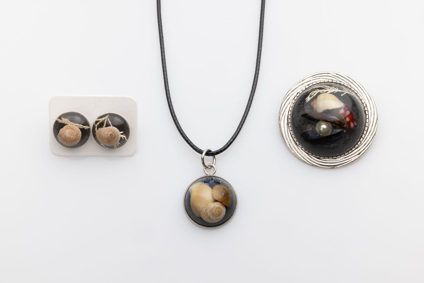 Beachcombers Resin Jewellery Set | Shimmering Black