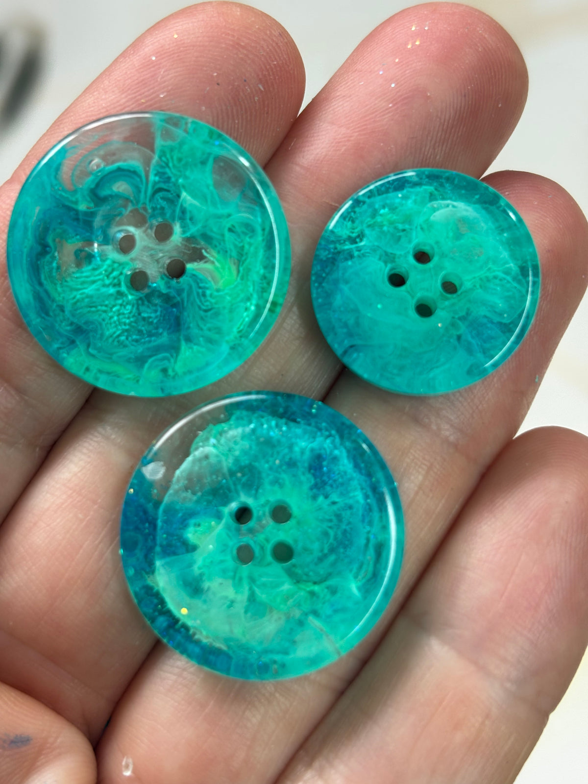 Underwater inspired buttons