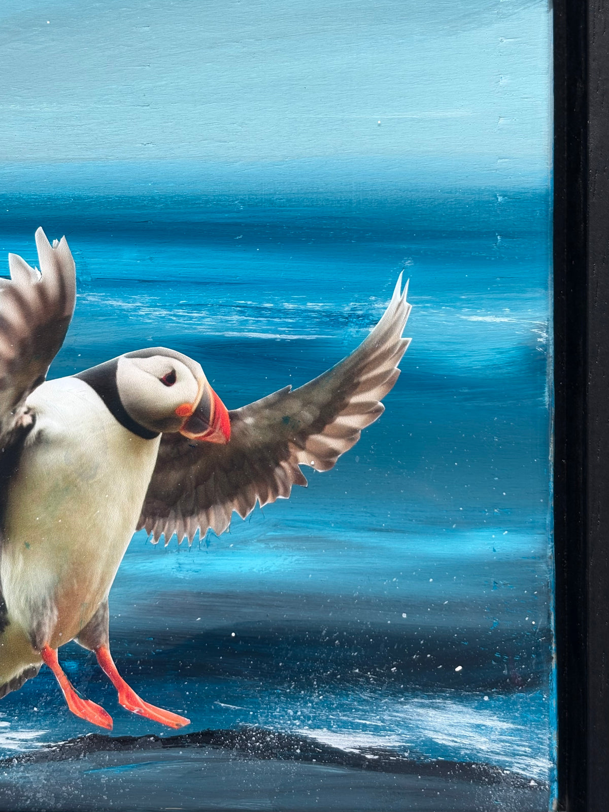 Coming in to land | framed 24cm