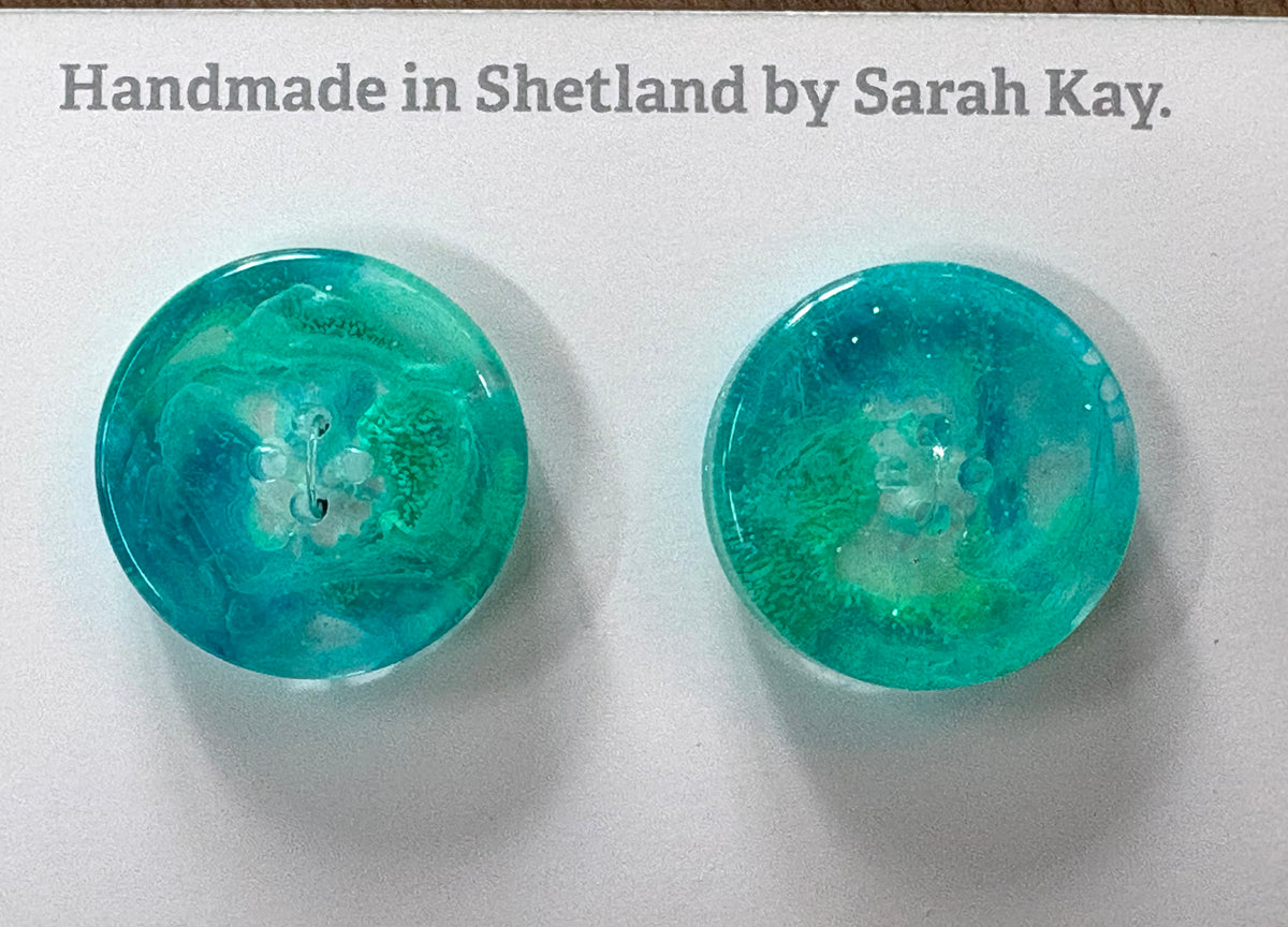 Underwater inspired buttons