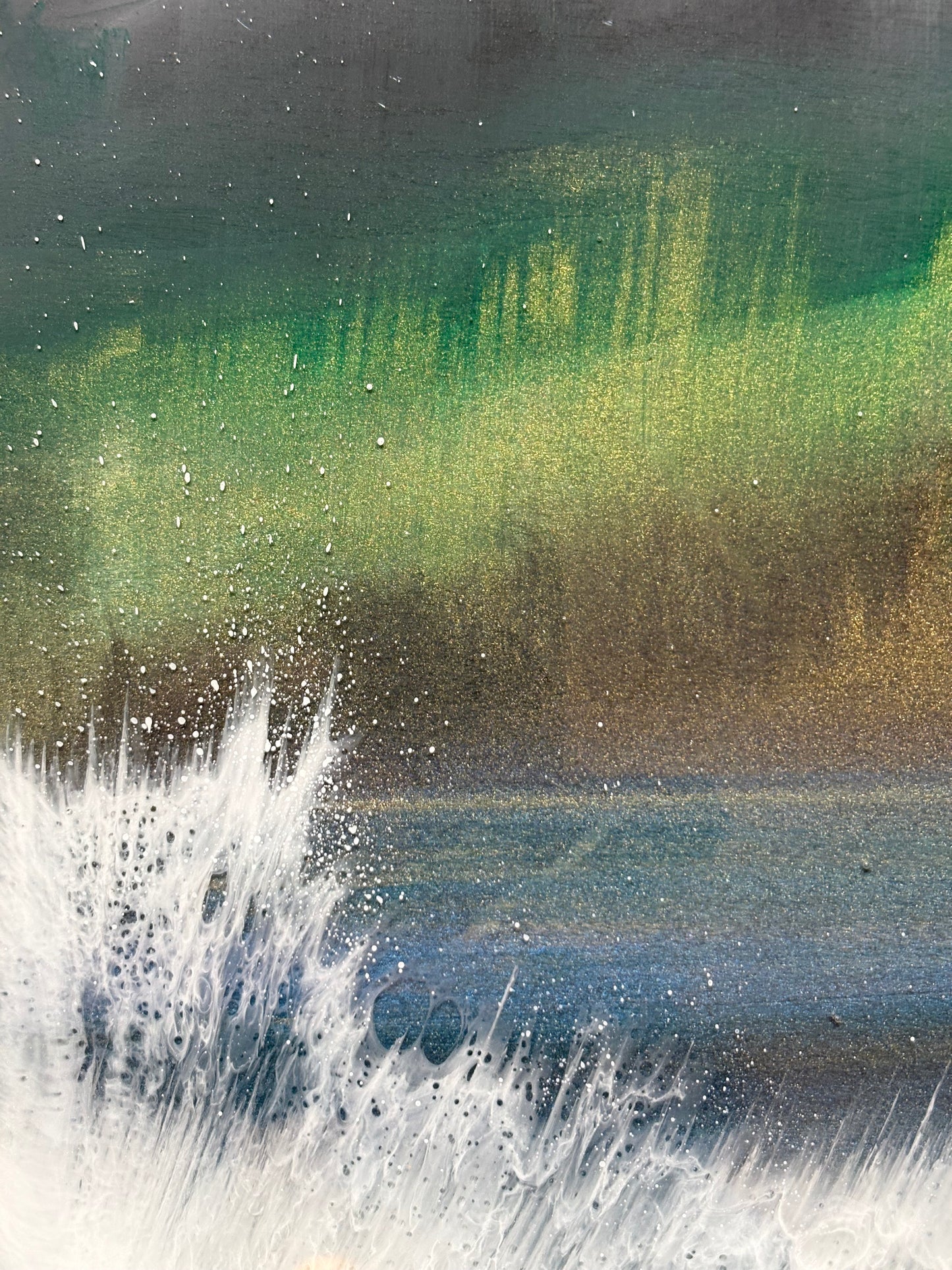 Aurora breaker seascape | Square 30cm