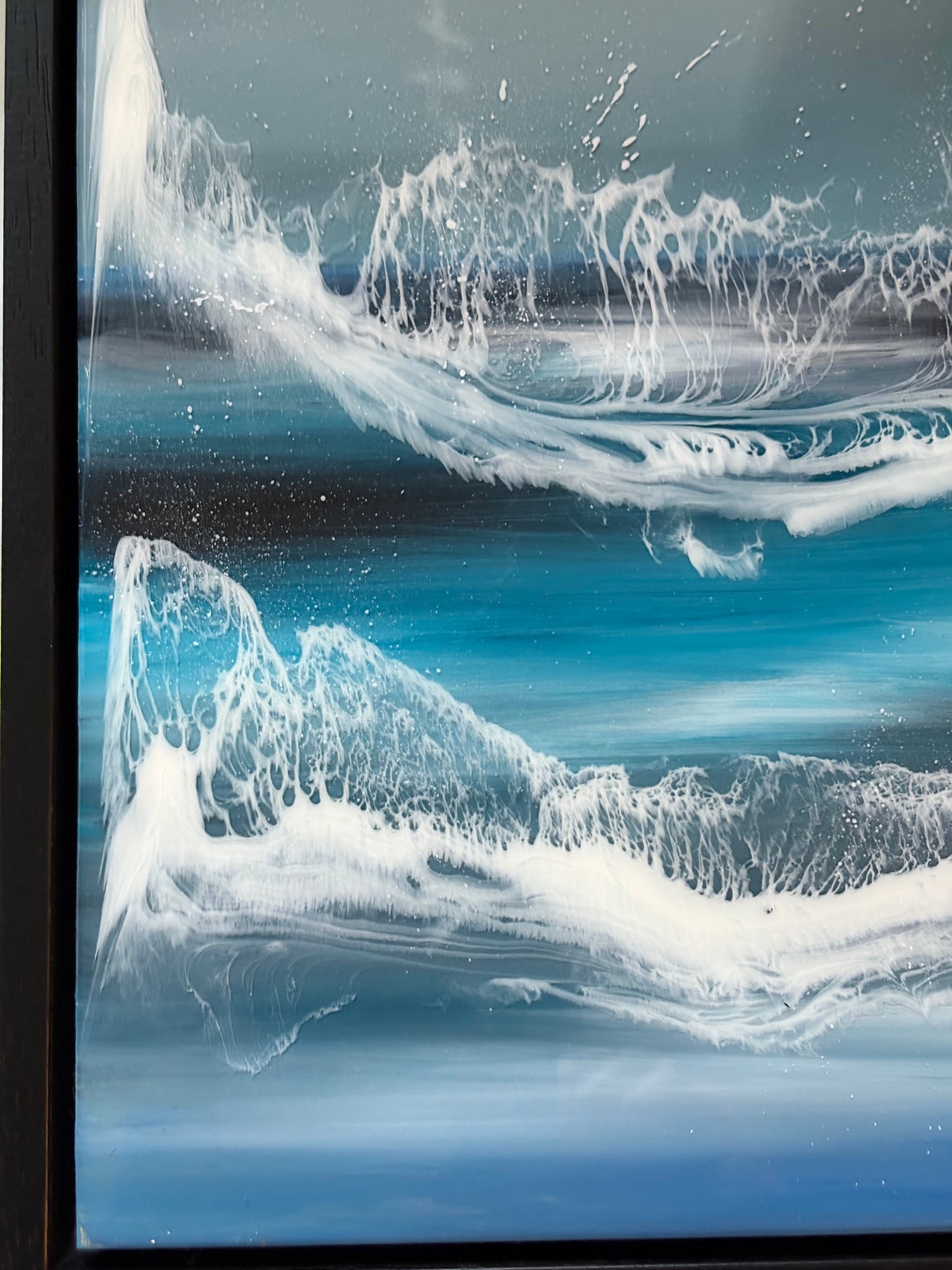 ‘Breaking lines’ Resin Art  | square