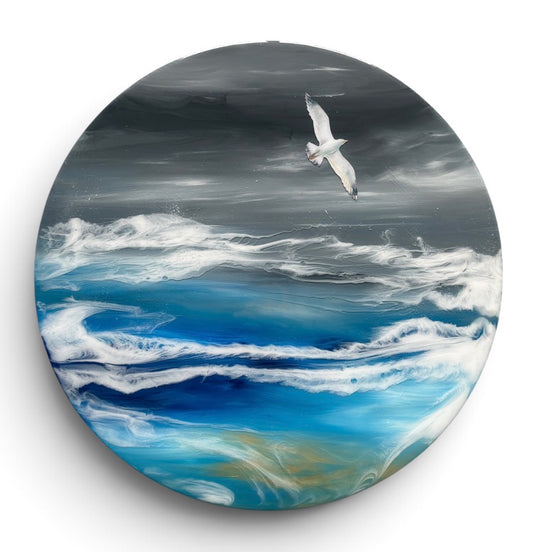 Beneath the storms wing | 50 cm