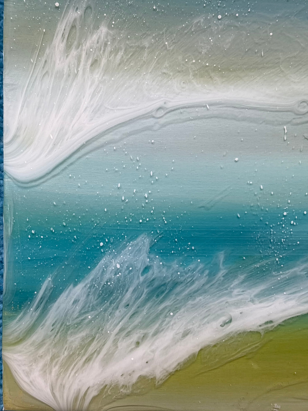 Ripples over gold | 30 cm