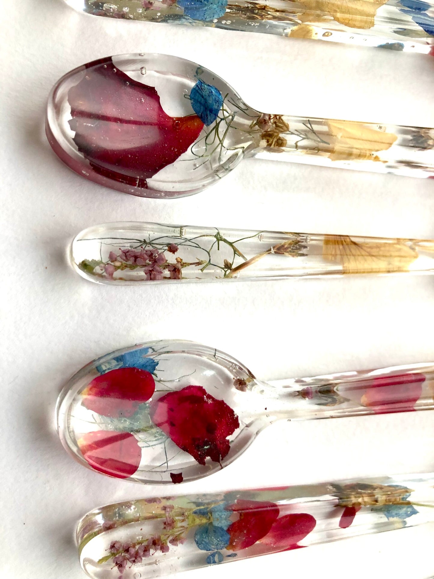 Shetland Flower Decorative Resin Spoon